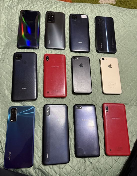 Продам телефон разные