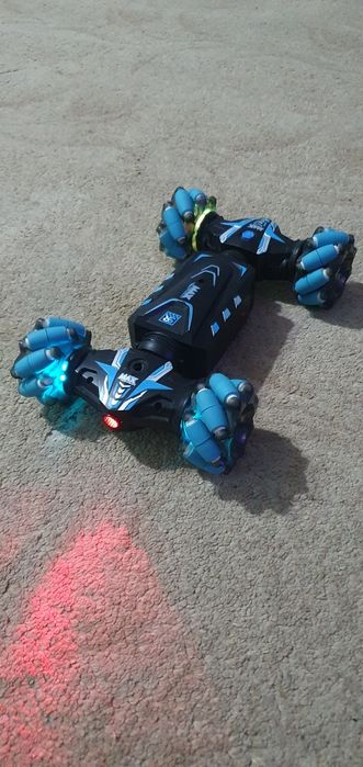 Moshena upravleyaushe Vzrosle