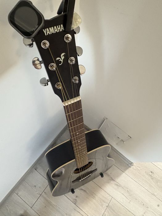 Chitara acustica Yamaha F370 noua