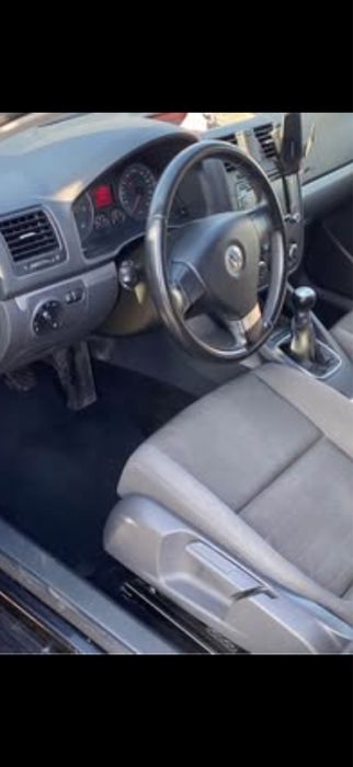 Golf 5 1,9 105 cp fab 2008