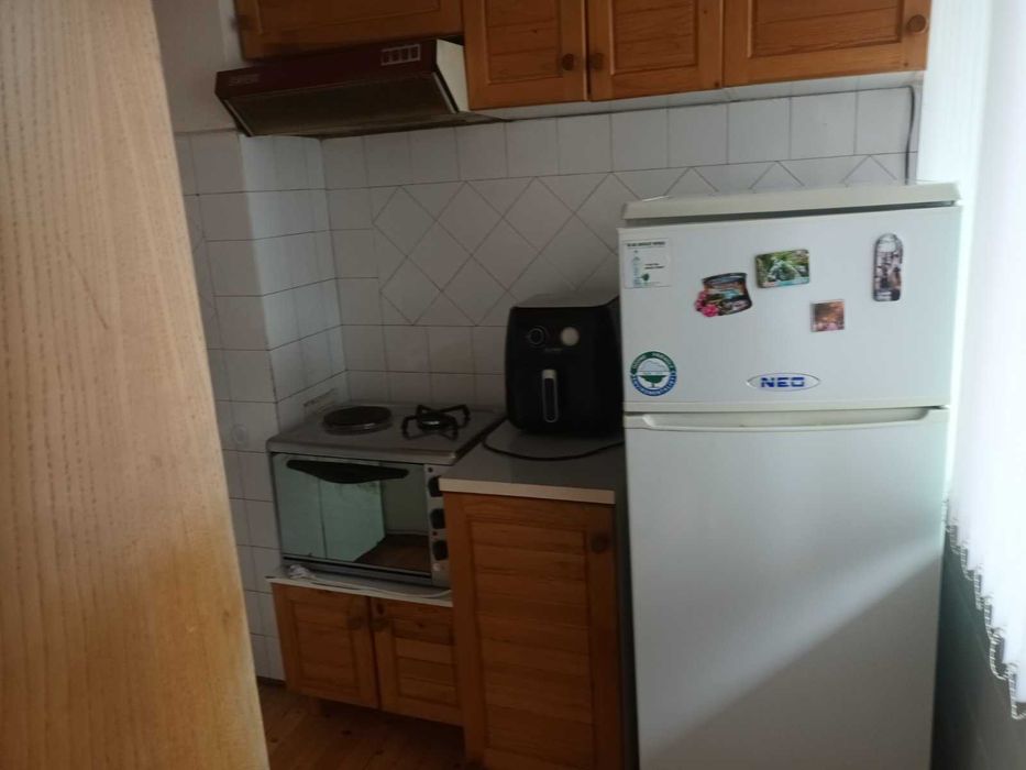 Дава се под наем Тристаен апартамент в Горна Оряховица - 90 кв.м за 137.7 € - Снимка #1