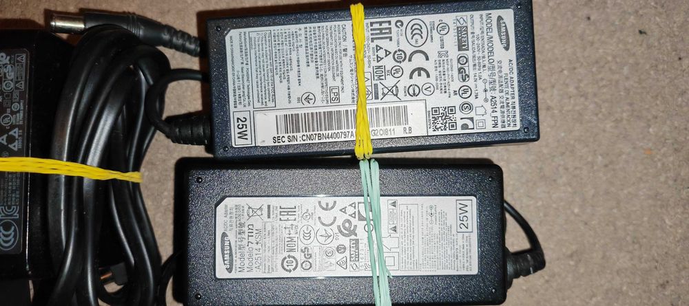 Incarcatoare priza pentru monitor etc 12-14V
