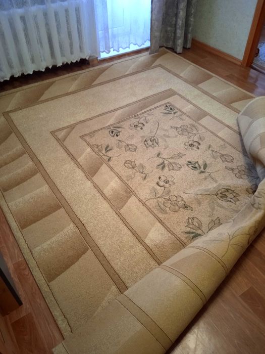 Продам палас 2,5/5 м
