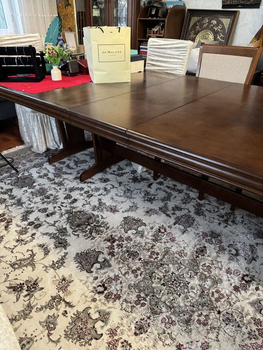 Стол со стулями Малайзия