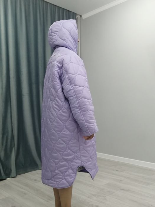 Продам  модная стеганная куртка