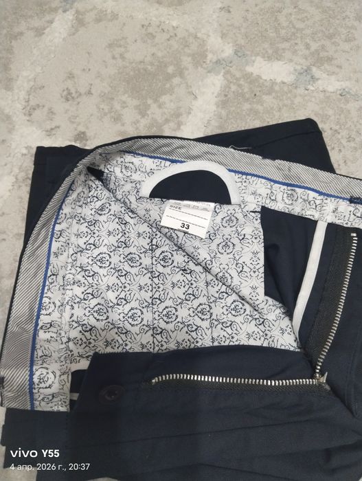 Продам джинсы мужские