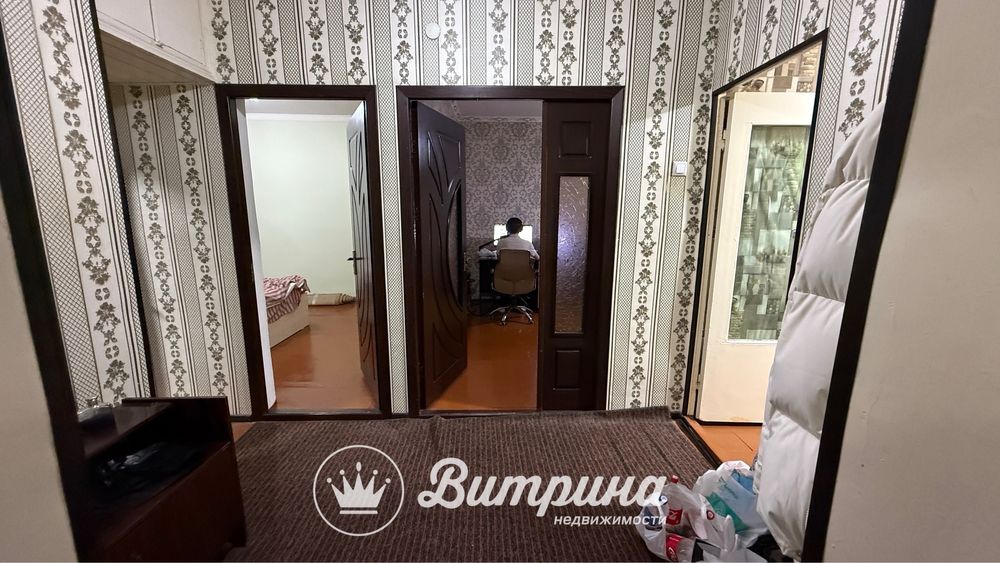 Срочно продается двухкомнатная 77 серия на массиве Водник