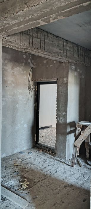 2 хонали 5 қават ғиштли уй ка 5.5млндан