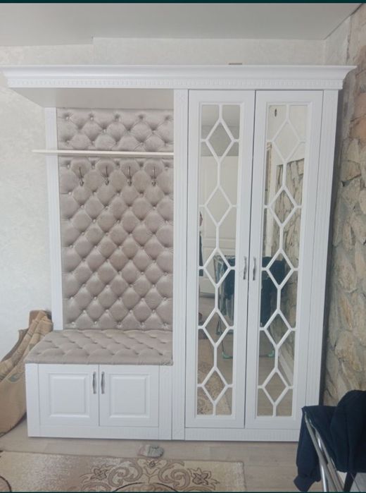 Продам Прихожую в