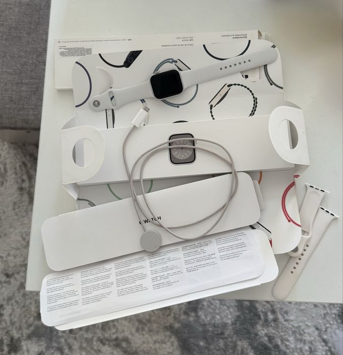 Apple watch series 8