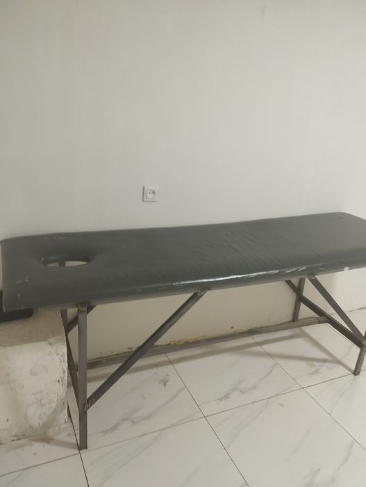 massajni stol 5 si bor xamda massajxoni ichidaki narsala sotiladi