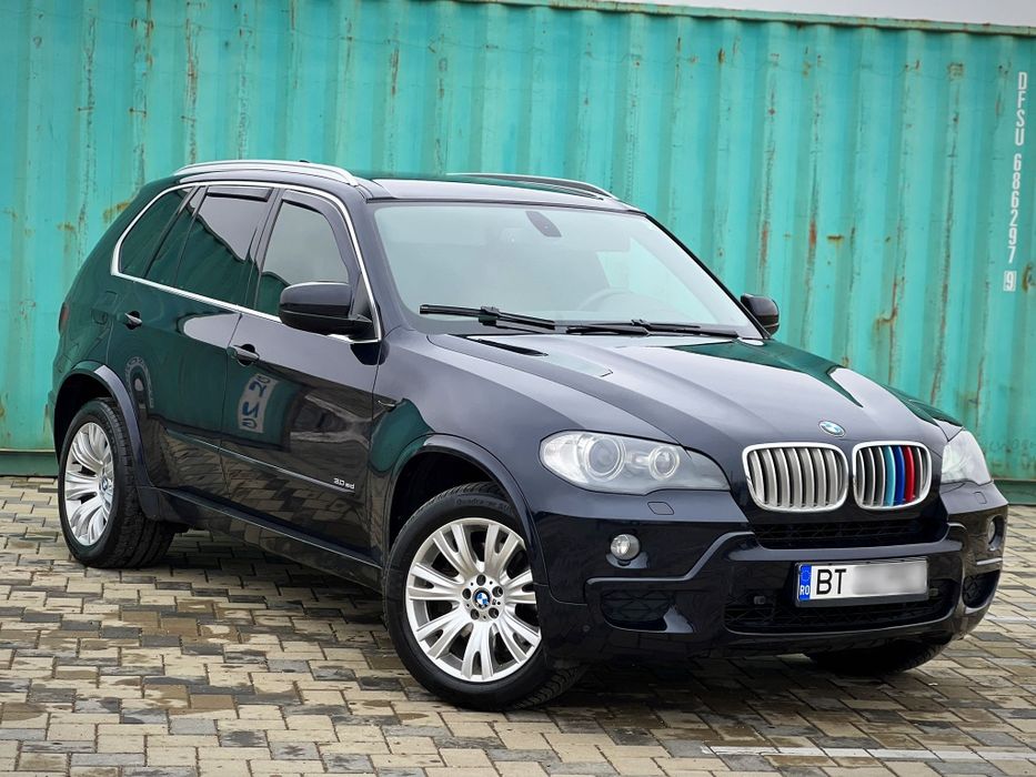Bmw x5 e70xd  286 cai masina impecabilă