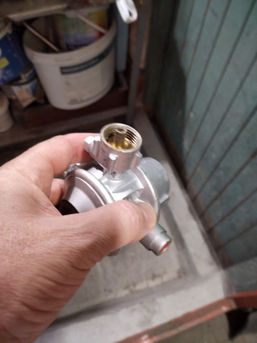 Редоцир вентил за газ за каравана