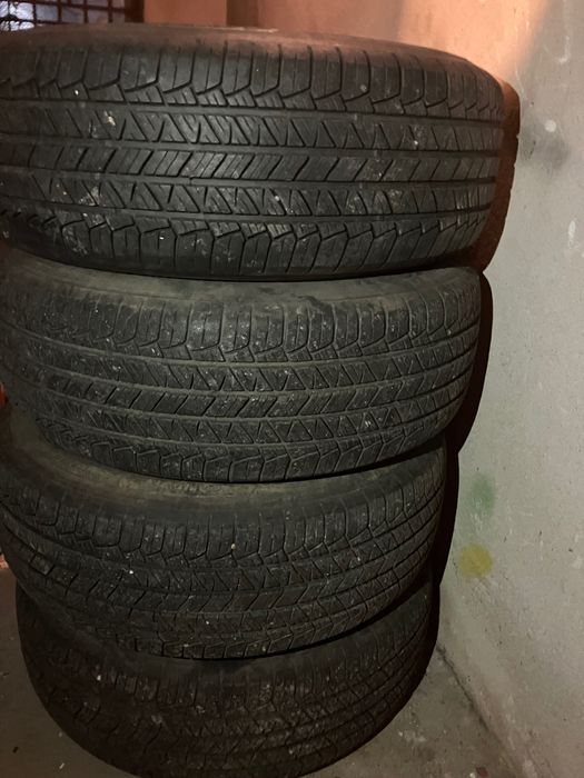 Всесезонни гуми 235/65/17