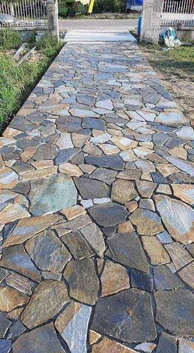 Vand si montez Piatră Naturală de Munte