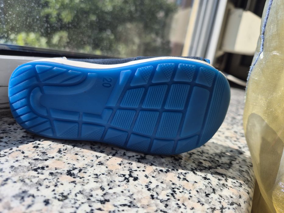 Детски сандали,20 за момче