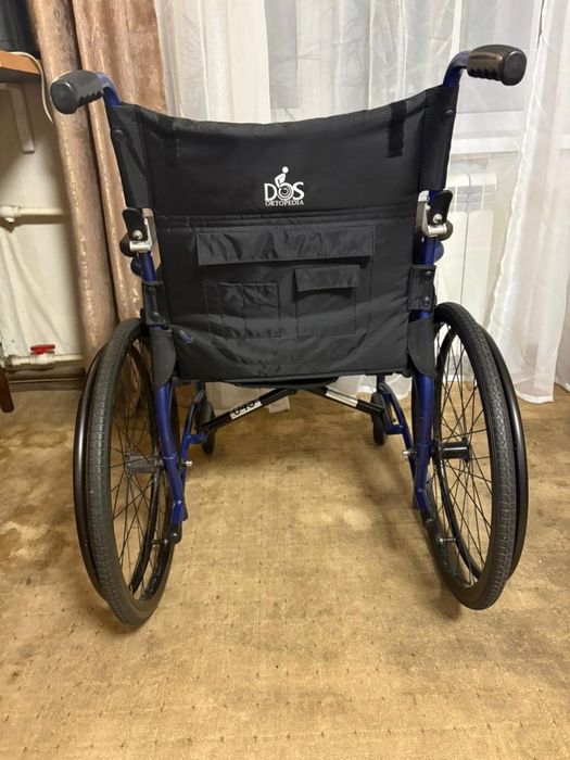 Инвалидная коляска