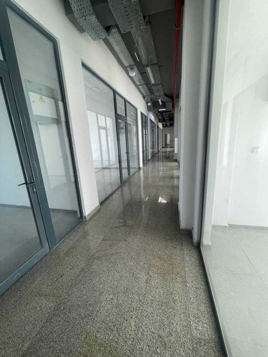 Сдается в аренду магазин, под офис или склады ТРЦ ИНДЕКС Ташкент