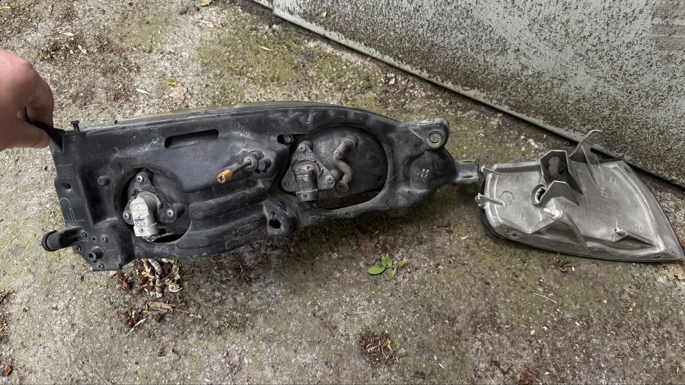 Фара перед на Toyota Camry 10