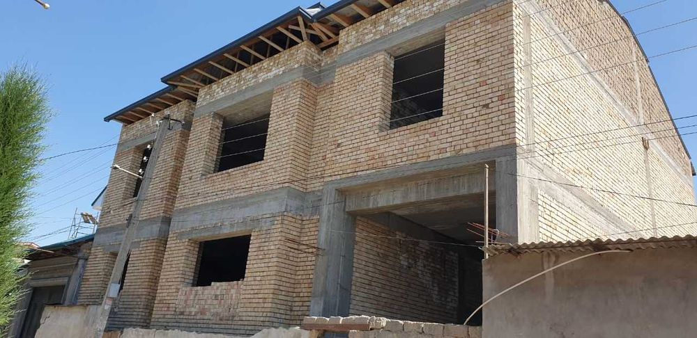 Юнусобод, Сампи орқа томони, Салар канали ёнида каробка уй-жой