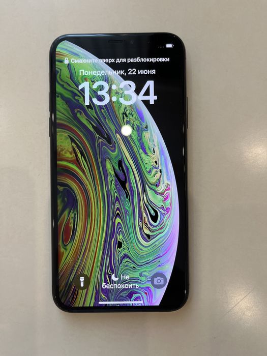 Продам iPhone 10