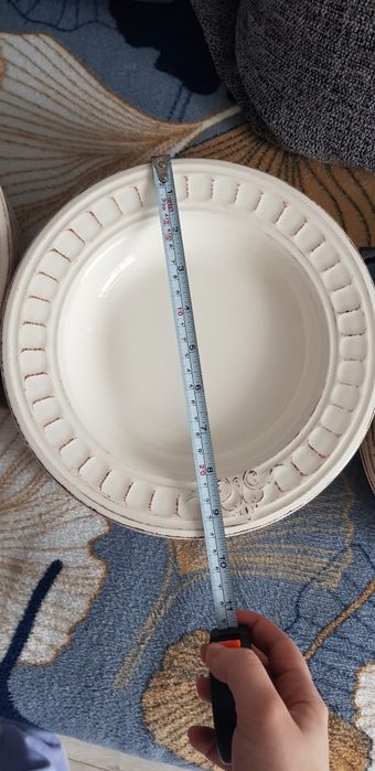 Vand serviciu masa 18 bucati Chic Ville