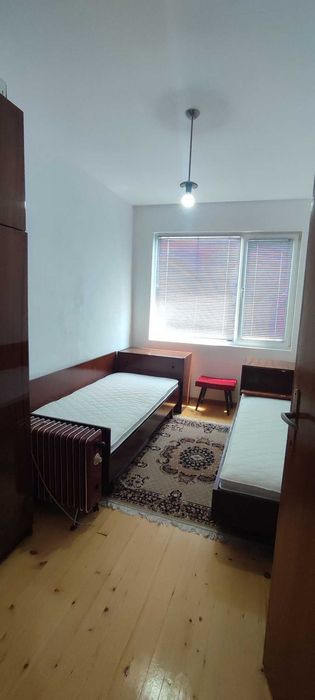 Дава се под наем Двустаен апартамент в Асеновград - 60 кв.м за 204 € - Снимка #1