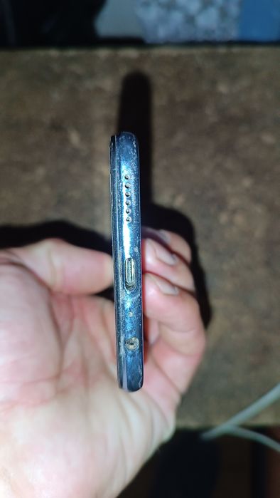 Продам vivo v21e