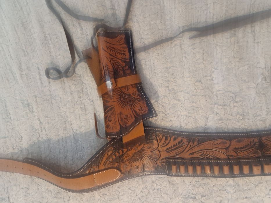 Curea pistolar piele naturala noua nefolosita