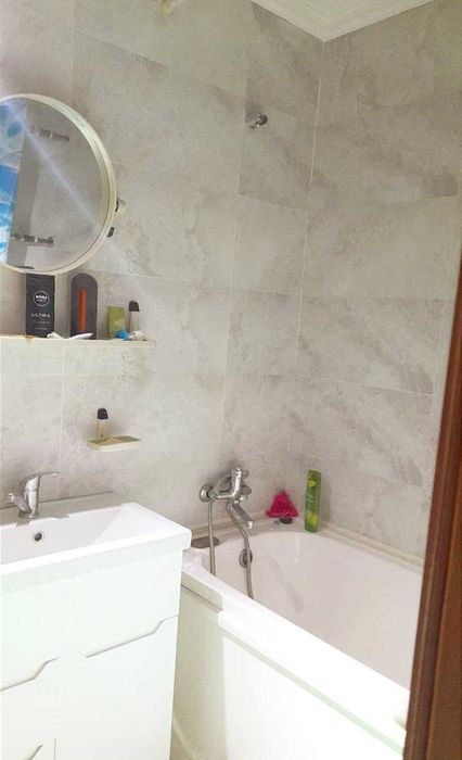 Продается 3-х комнатная. Паркентский