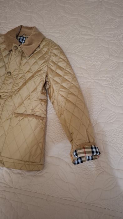 Куртка новоя не одевали