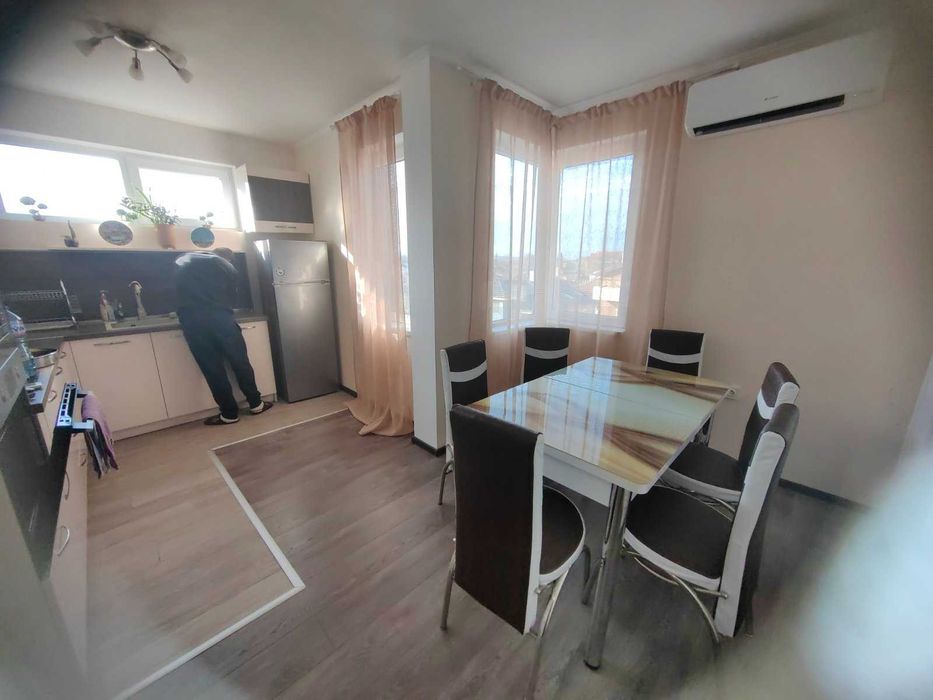 Дава се под наем Тристаен апартамент в Бургас, Крайморие - 67 кв.м за 225 € - Снимка #3