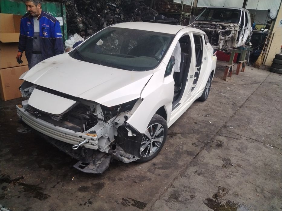 Нисан Леаф/Nisan Leaf