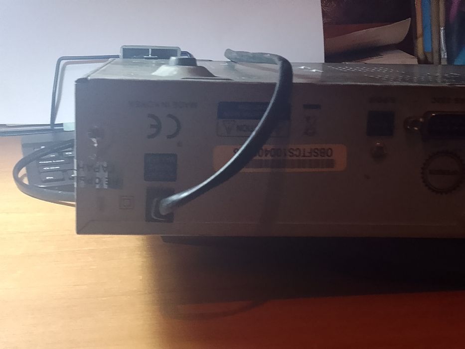 Тюнера в рабочем состоянии с пультом