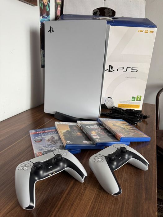 Продам PS5 срочно