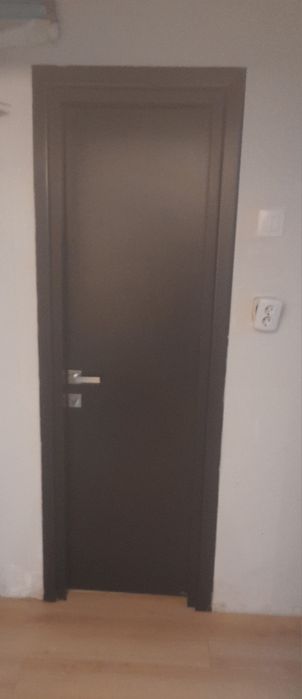 Usi furnir lemn, 2 modele