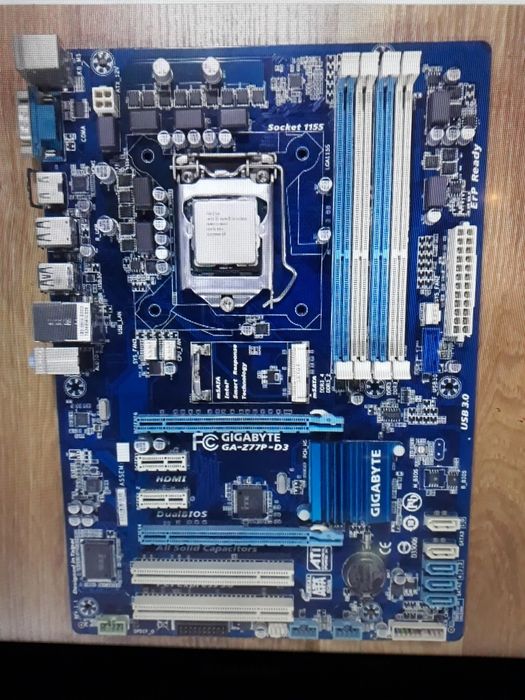 Материнская плата