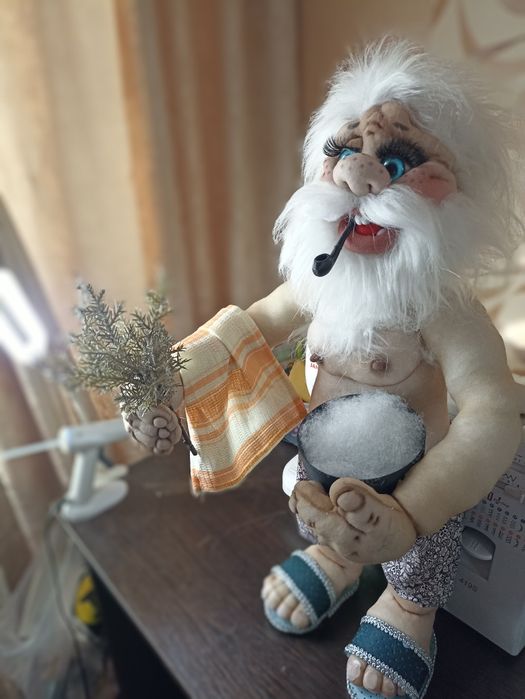 Кукла ручной работы.