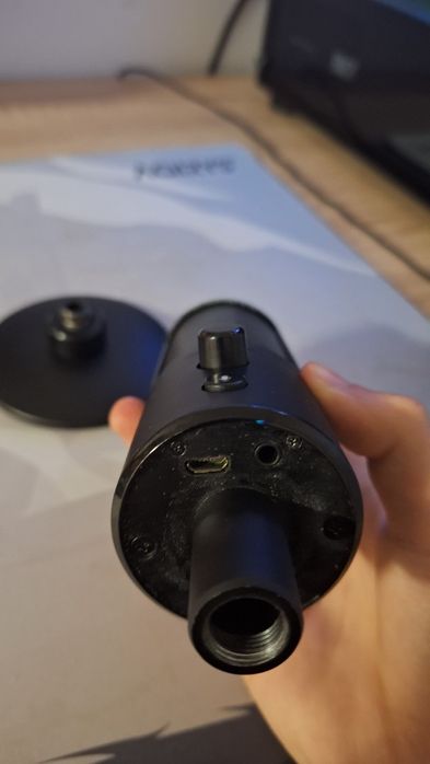 Microfon razer seiren x defect