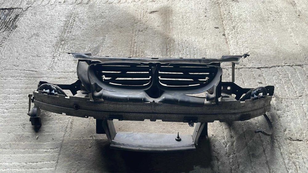 Маска BMW E60 / E61