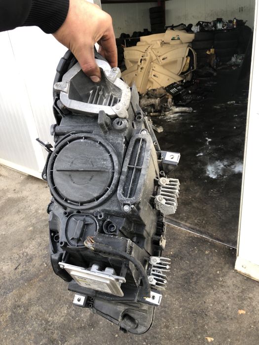 Десен фар лед ксенон бмв 5 ф10/11 ( desen far bmw f10/11 xenon )