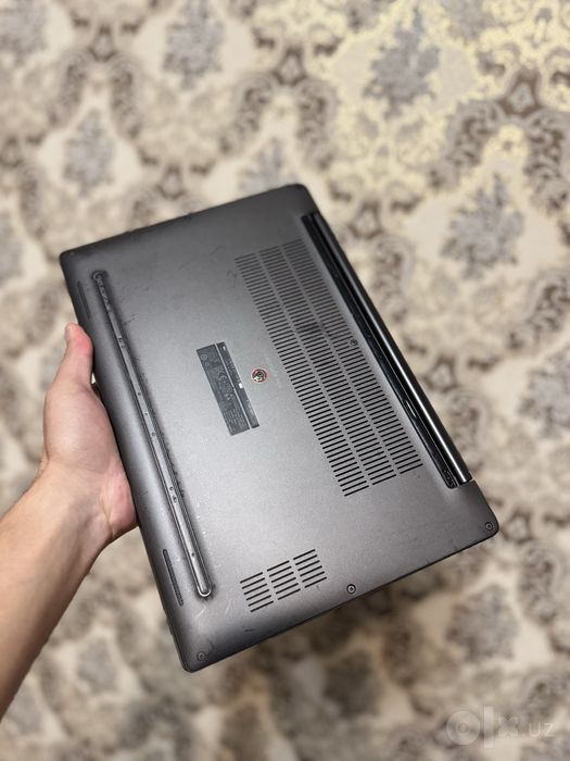 Dell 16/512 noutbook