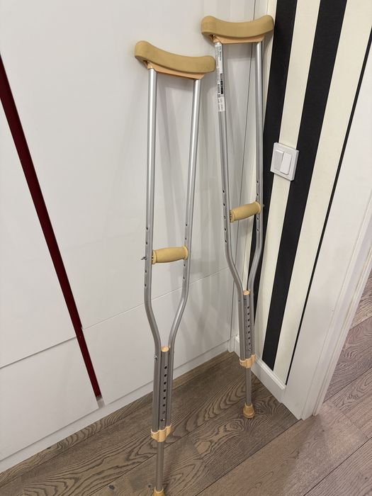 Костыли подмышечные