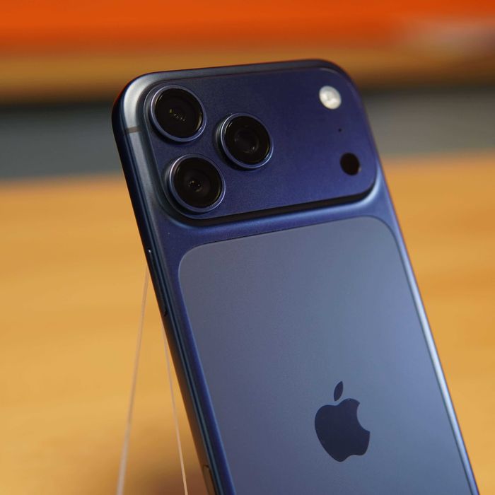 Apple iPhone 17 Pro Max, 256 Gb, Deep Blue,  12 LUNI GARANTIE