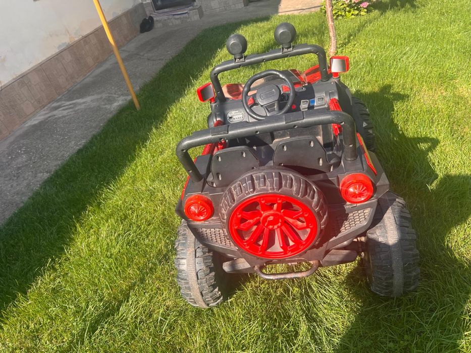 Masinuta electica copii