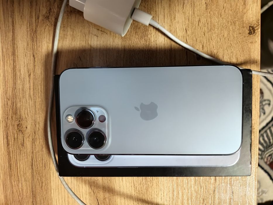 Apple iPhone 13 pro