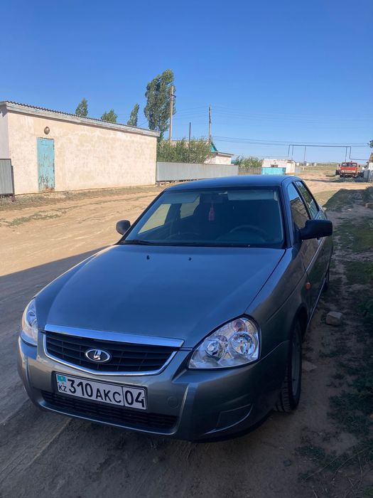 Продам priora 2010