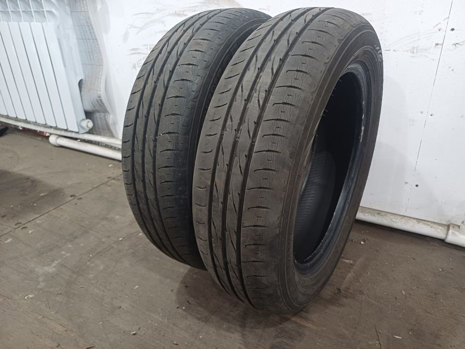 Шины 165/65 R15 Dunlop пара.