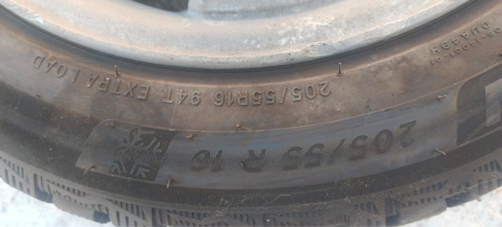 Продам покрышки с дисками