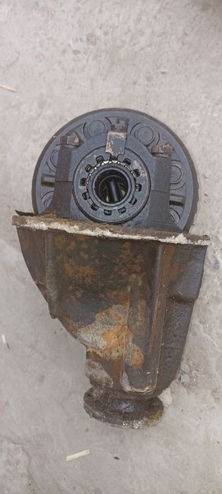 Редуктор заднего моста